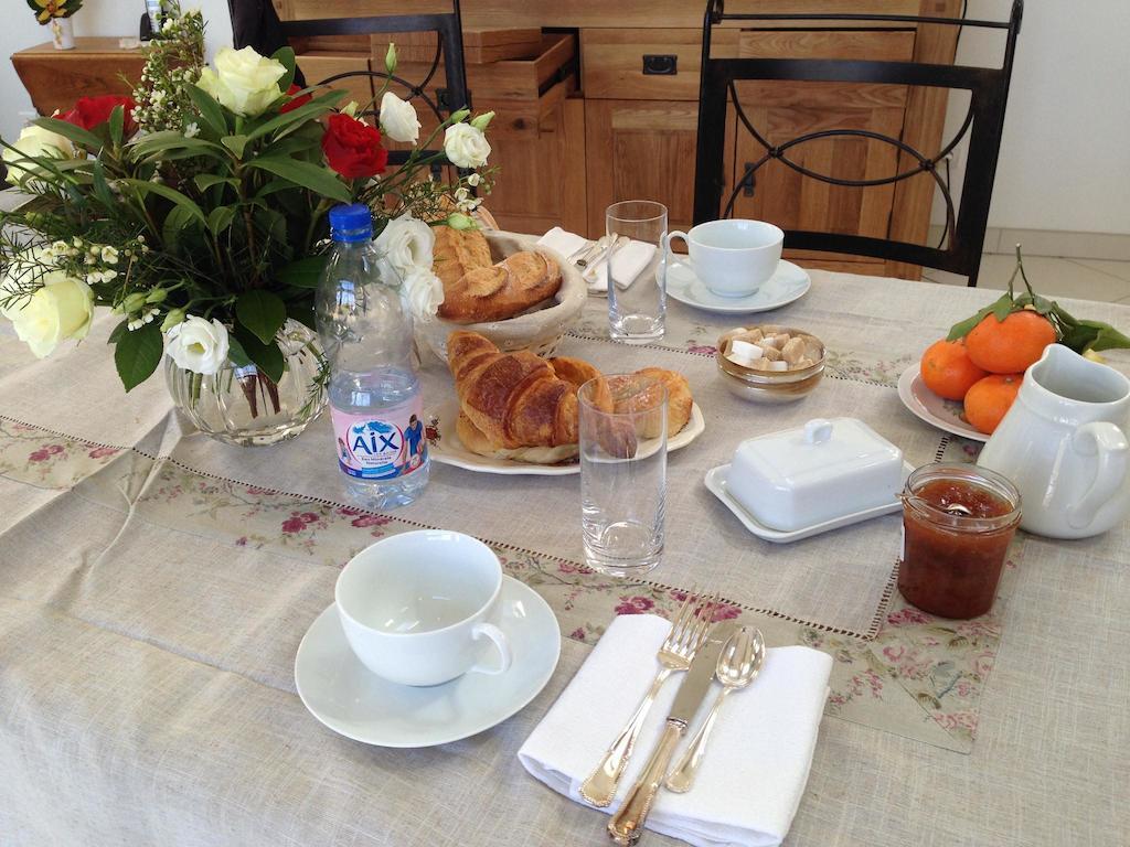Les Camelias Bed and Breakfast Lalinde Buitenkant foto